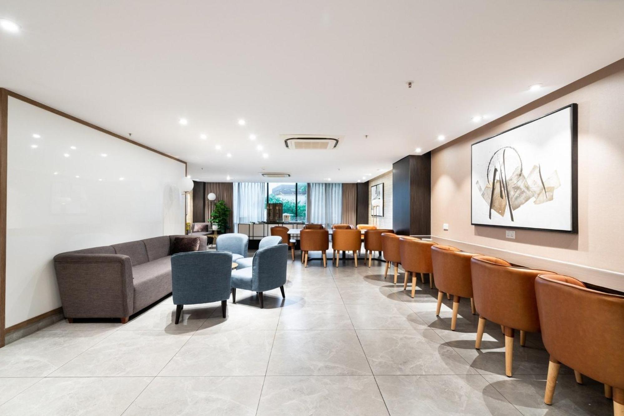 Exclusive 2-3 Bedroom Apartment In District 1 Free Pool Gym Sauna TP. Hồ Chí Minh Ngoại thất bức ảnh