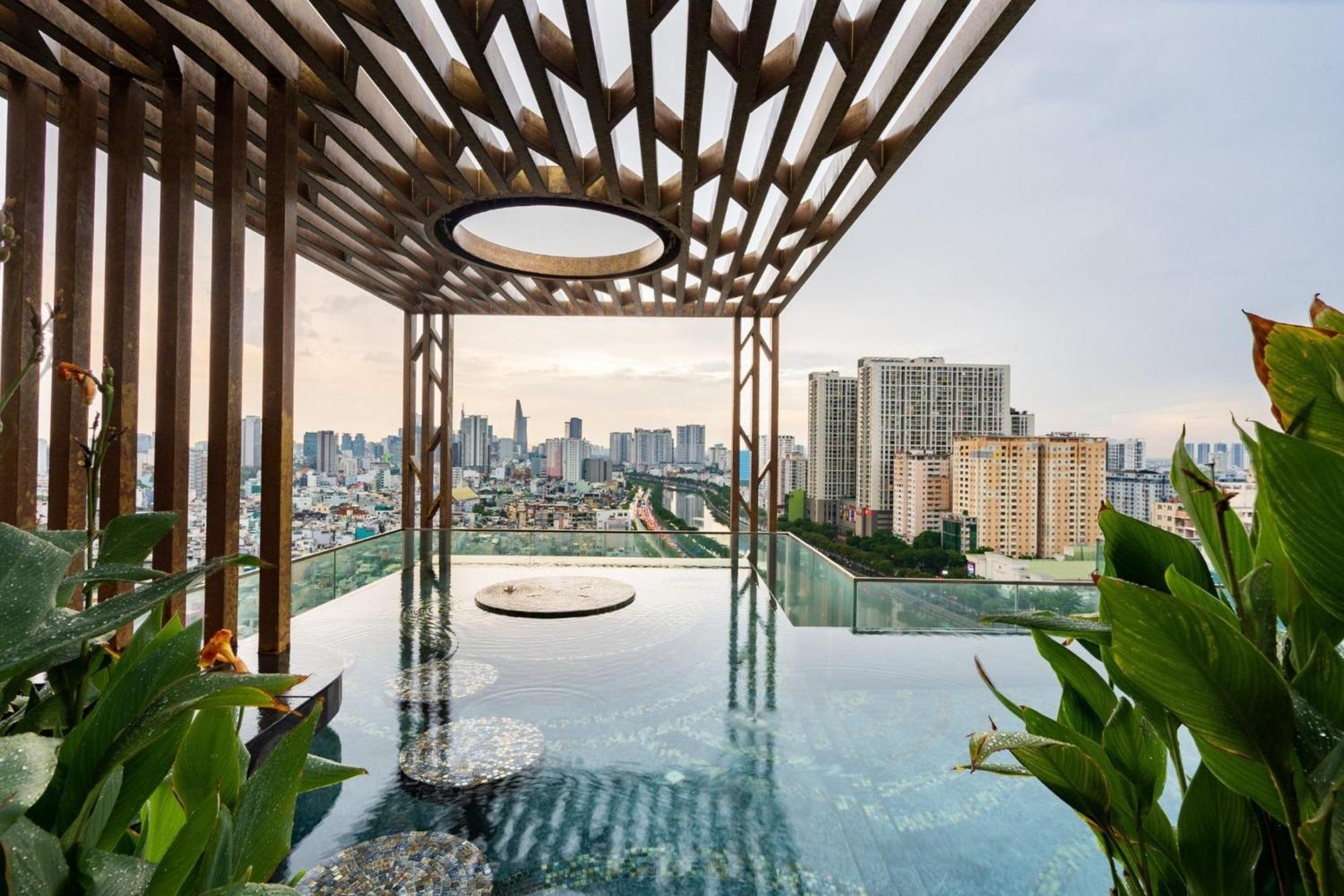Exclusive 2-3 Bedroom Apartment In District 1 Free Pool Gym Sauna TP. Hồ Chí Minh Ngoại thất bức ảnh