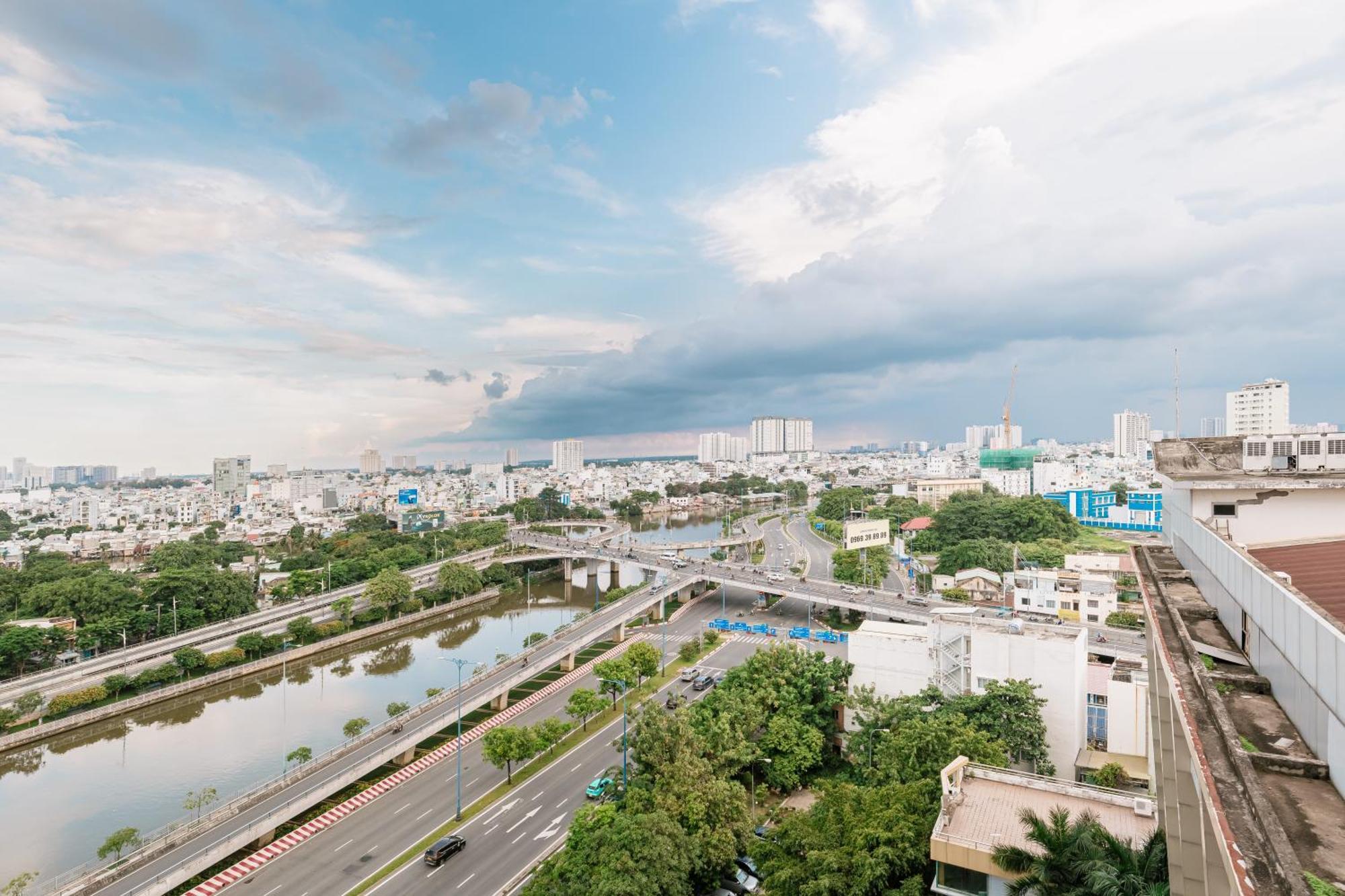 Exclusive 2-3 Bedroom Apartment In District 1 Free Pool Gym Sauna TP. Hồ Chí Minh Ngoại thất bức ảnh