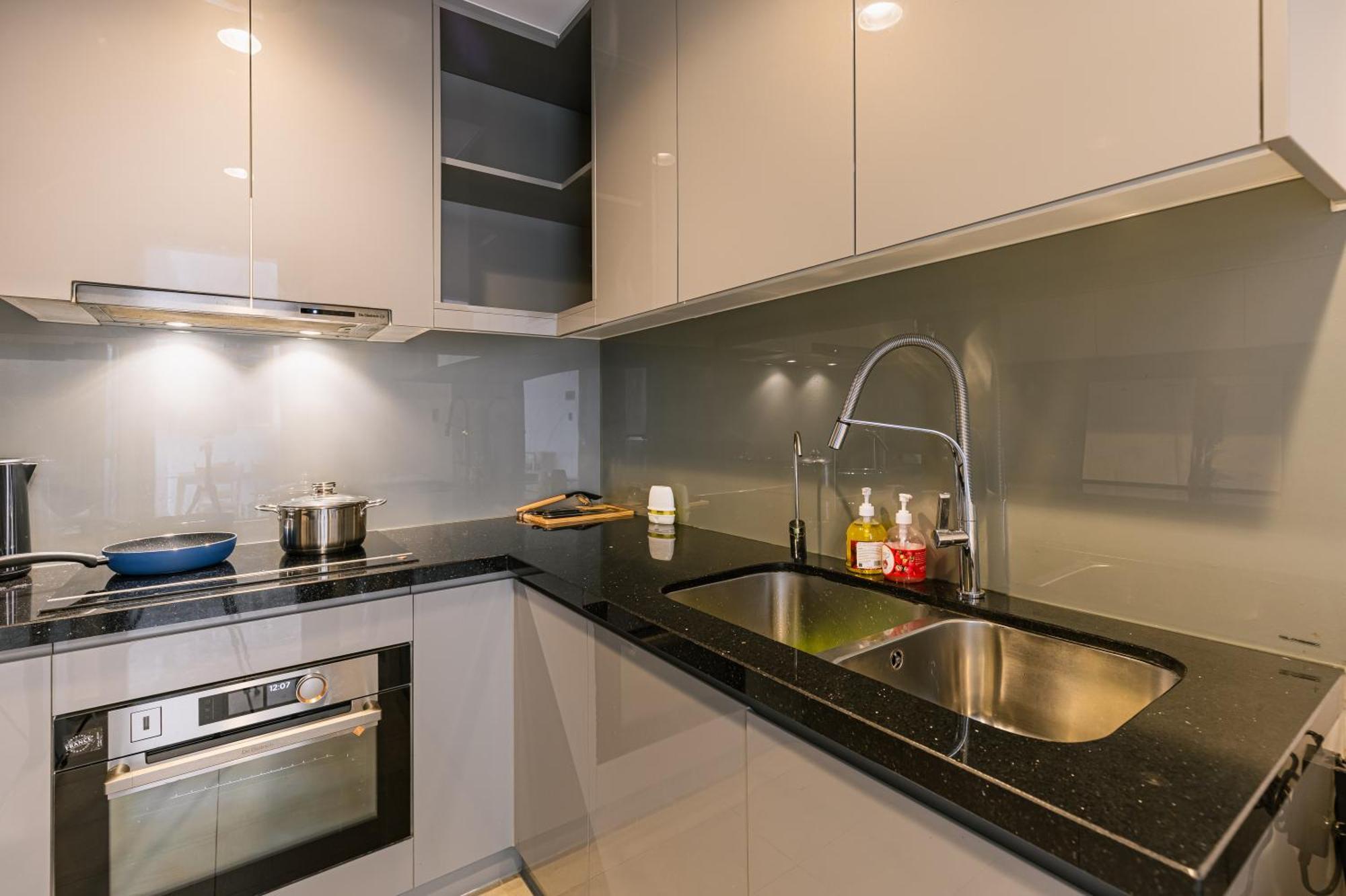 Exclusive 2-3 Bedroom Apartment In District 1 Free Pool Gym Sauna TP. Hồ Chí Minh Ngoại thất bức ảnh