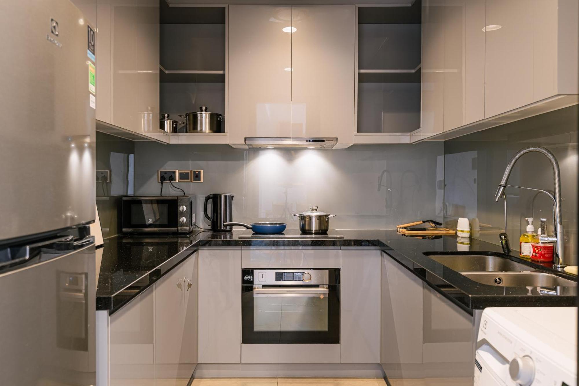 Exclusive 2-3 Bedroom Apartment In District 1 Free Pool Gym Sauna TP. Hồ Chí Minh Ngoại thất bức ảnh