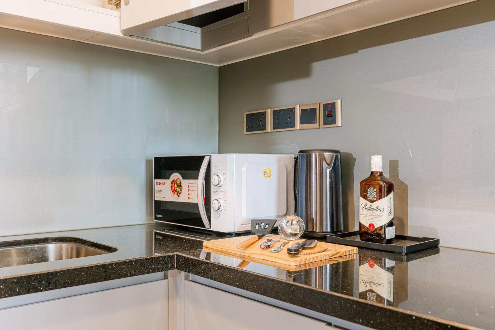 Exclusive 2-3 Bedroom Apartment In District 1 Free Pool Gym Sauna TP. Hồ Chí Minh Ngoại thất bức ảnh